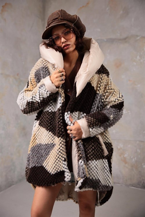 Brown Big Hooded Plush Coat - Saman Butik | Shop Online Brown Big Hooded Plush Coat