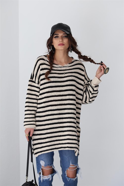 Cream-Black Striped Crew Neck Knitted Pullover - Saman Butik | Shop Online Cream-Black Striped Crew Neck Knitted Pullover