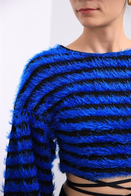 Blue-Black Striped Crop Plush Blouse - Saman Butik | Boho Fashion Blue-Black Striped Crop Plush Blouse