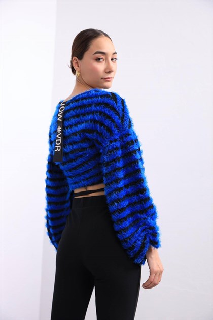 Blue-Black Striped Crop Plush Blouse - Saman Butik | Boho Fashion Blue-Black Striped Crop Plush Blouse