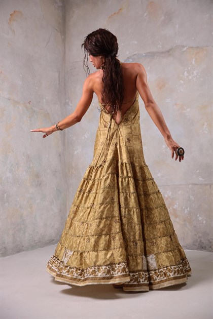 Bej Önü Kısa Askılı İpek Elbise - Şaman Butik Bej Önü Kısa Askılı İpek Elbise