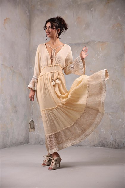 Krem V Yaka Aynalı Bohem Elbise - Şaman Butik Krem V Yaka Aynalı Bohem Elbise