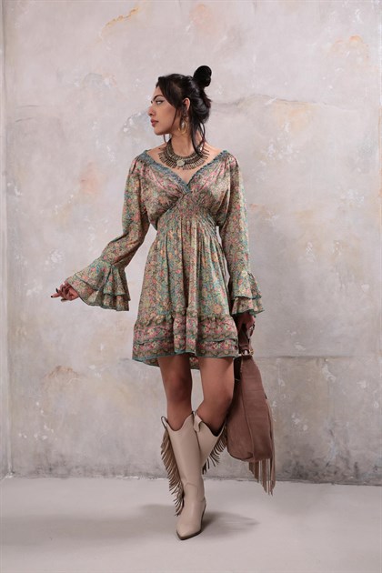 Renkli Desenli Gipeli İspanyol Kol İpek Elbise - Şaman Butik Renkli Desenli Gipeli İspanyol Kol İpek Elbise