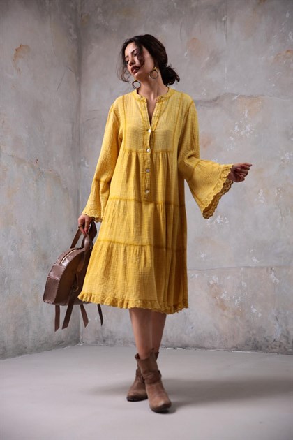 Sarı V Yaka Önü Düğmeli Kolu Fisto Detay Salaş Elbise - Şaman Butik Sarı V Yaka Önü Düğmeli Kolu Fisto Detay Salaş Elbise