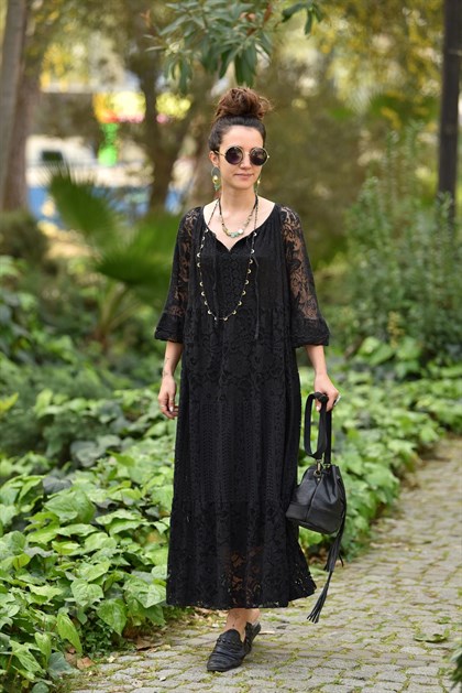 Siyah Dantelli Kolları Tül Elbise - Şaman Butik Siyah Dantelli Kolları Tül Elbise