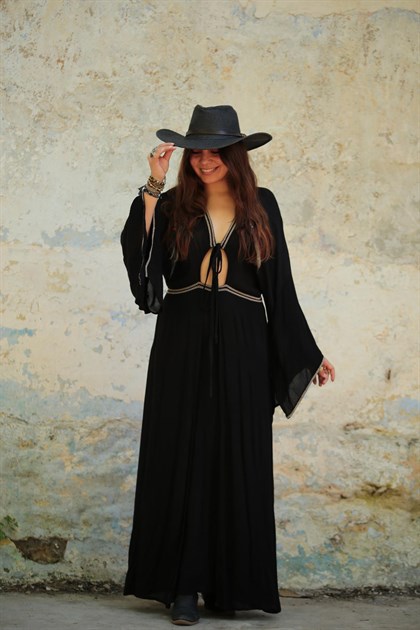 Siyah Dekolteli Uzun Bohem Elbise - Şaman Butik Siyah Dekolteli Uzun Bohem Elbise
