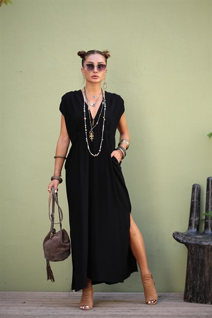 Siyah Yırtmaç Detay Sırt Dekolteli Elbise - Şaman Butik Siyah Yırtmaç Detay Sırt Dekolteli Elbise