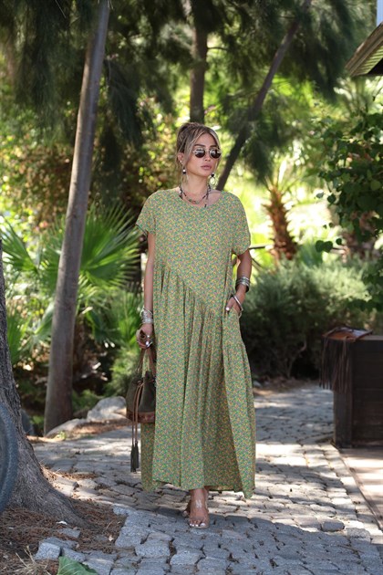 Yeşil Çiçek Desenli Eteği Fırfırlı Uzun Elbise - Şaman Butik Yeşil Çiçek Desenli Eteği Fırfırlı Uzun Elbise