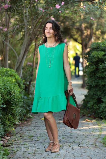 Yeşil Eteği Fırfırlı Kolsuz Elbise - Şaman Butik Yeşil Eteği Fırfırlı Kolsuz Elbise