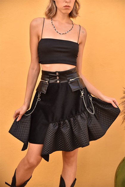 Black Mini Skirt With Chain - Şaman Butik | Boho Fashion Black Mini Skirt With Chain