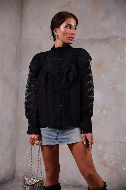 Siyah Fırfırlı Dantel Detay Gömlek - Şaman Butik Siyah Fırfırlı Dantel Detay Gömlek