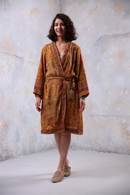 Turuncu Desenli Kısa İpek Kimono - Şaman Butik Turuncu Desenli Kısa İpek Kimono