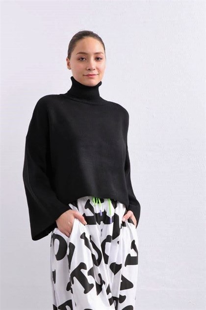 Black Turtleneck Wide Sleeve Loose Knitwear Pullover - Saman Butik | Shop Online Black Turtleneck Wide Sleeve Loose Knitwear Pullover
